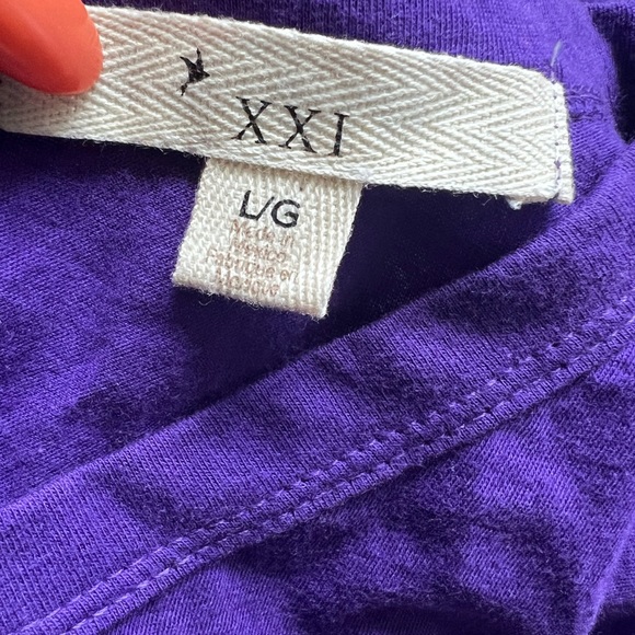 F21 Purple Tshirt Size L - Picture 4 of 4